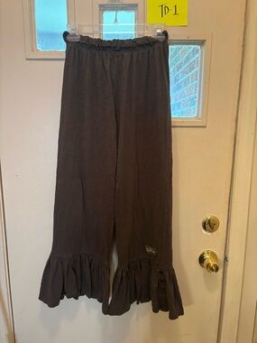 Matilda Jane Brown Ruffle Hem Casual womens Pants